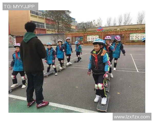 滑板新手必看:从力量训练到技巧提升的全面入门指南 滑板新手必看:从力量训练到技巧提升的全面入门指南