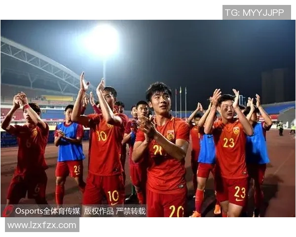 赛后分析:北京足球队与南京足球队的耐力对决全景回顾 赛后分析:北京足球队与南京足球队的耐力对决全景回顾