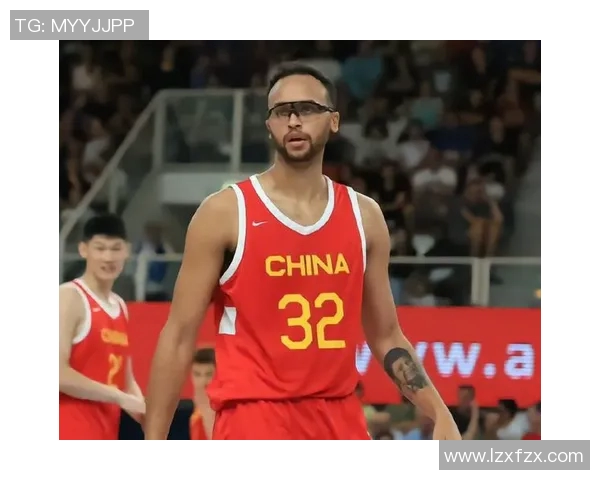 上海篮球队实力解析与战术创新的深度研究与展望 上海篮球队实力解析与战术创新的深度研究与展望