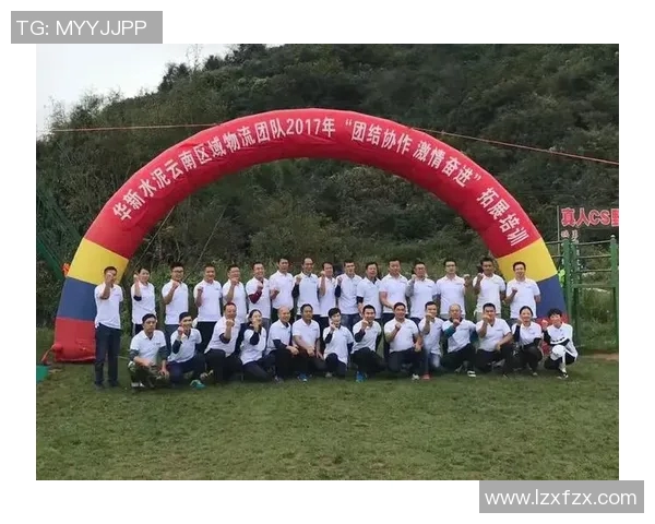 深圳乒乓球队团结奋进的背后故事与团队协作的力量分析