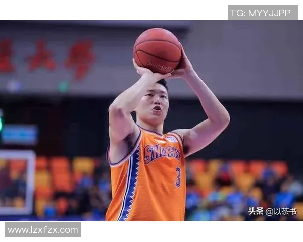 李根的篮球之路：从青涩少年到职业明星的奋斗历程与心路历程