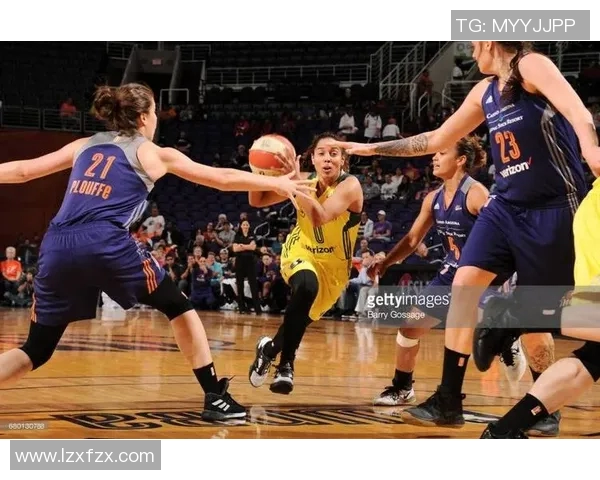 西雅图风暴对阵水星精彩直播回顾及赛后分析全记录