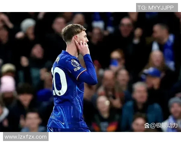 利物浦与托特纳姆激战正酣谁能在英超赛场上笑到最后