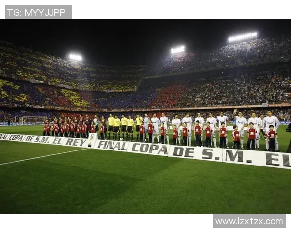 皇马与巴萨经典对决瞬间回顾精彩照片集锦