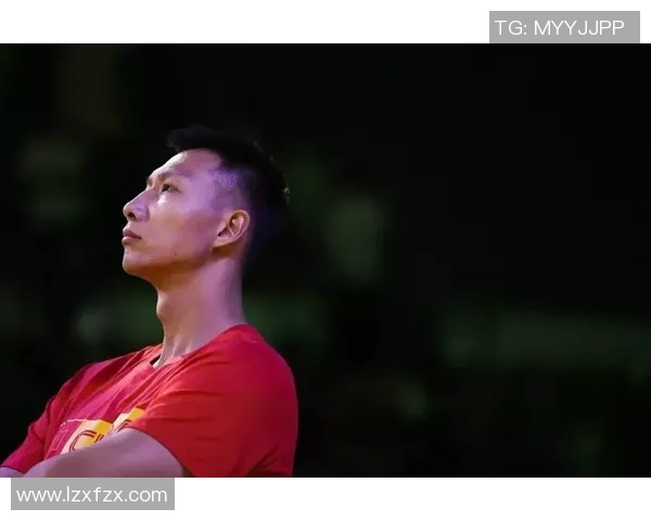 赵睿的篮球之路:从青涩少年到国家队核心球员的成长历程与奋斗故事 赵睿的篮球之路:从青涩少年到国家队核心球员的成长历程与奋斗故事