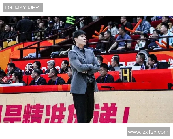 辽宁男篮迎战山西队常规赛精彩对决引发球迷热议 辽宁男篮迎战山西队常规赛精彩对决引发球迷热议