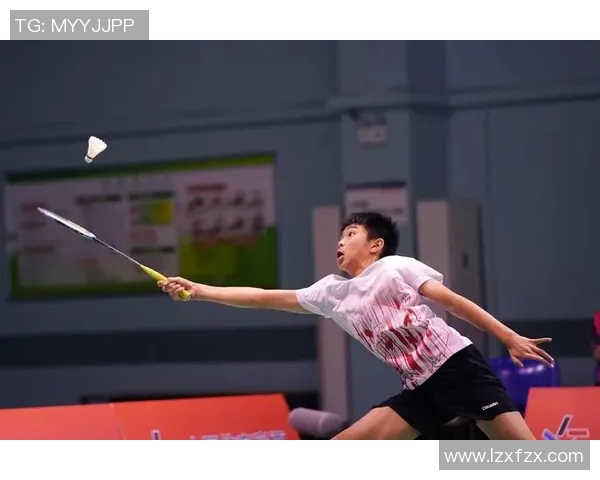 广州羽毛球队战术引发热议球迷与专家的观点碰撞与思考 广州羽毛球队战术引发热议球迷与专家的观点碰撞与思考