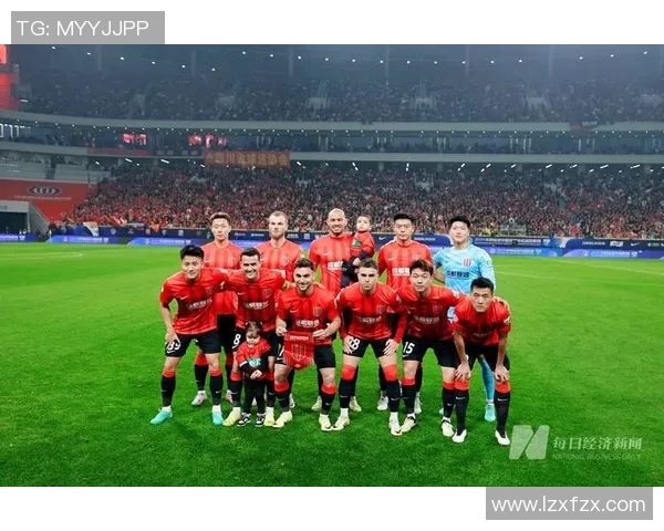 成都蓉城迎战北京人和全力争胜展现足球激情与实力对决